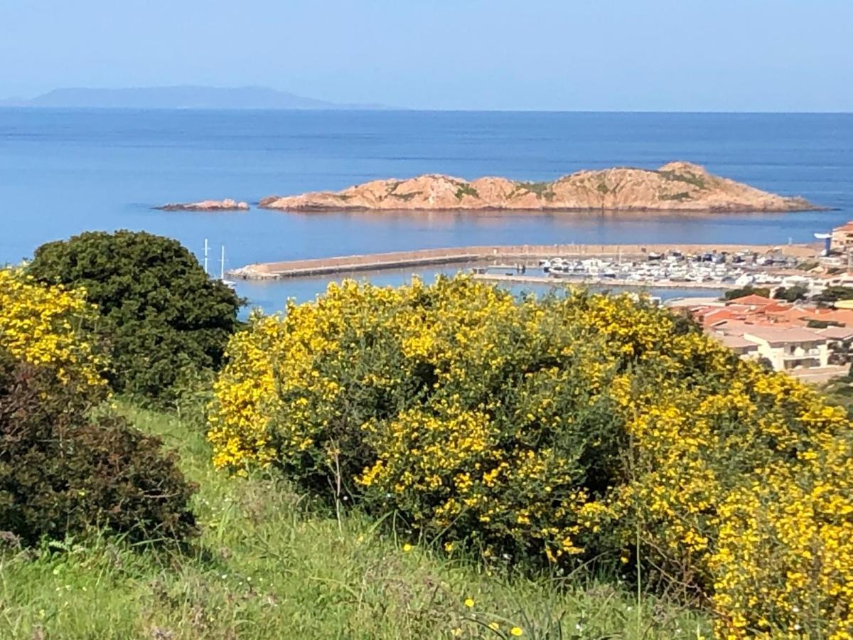 Borgo Spiaggia Isola Rossa Kültér fotó